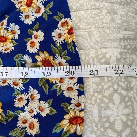 Forever 21 Babydoll Peplum Sleeveless Floral Sunflower Tank Top Small - Picture 9 of 9